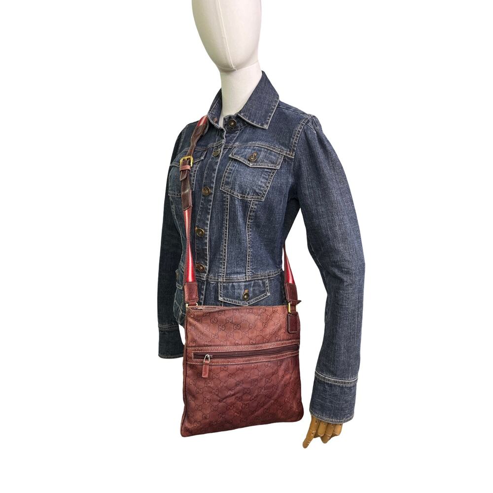 Gucci GG Embossed Leather Messenger Crossbody Bag Wine Burgundy Web Strap